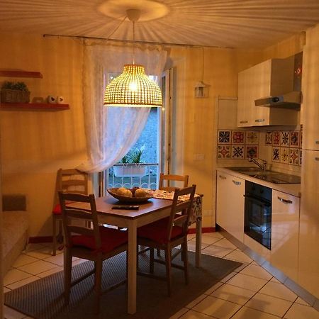 Apartamento Petit Bijou Varenna Exterior foto