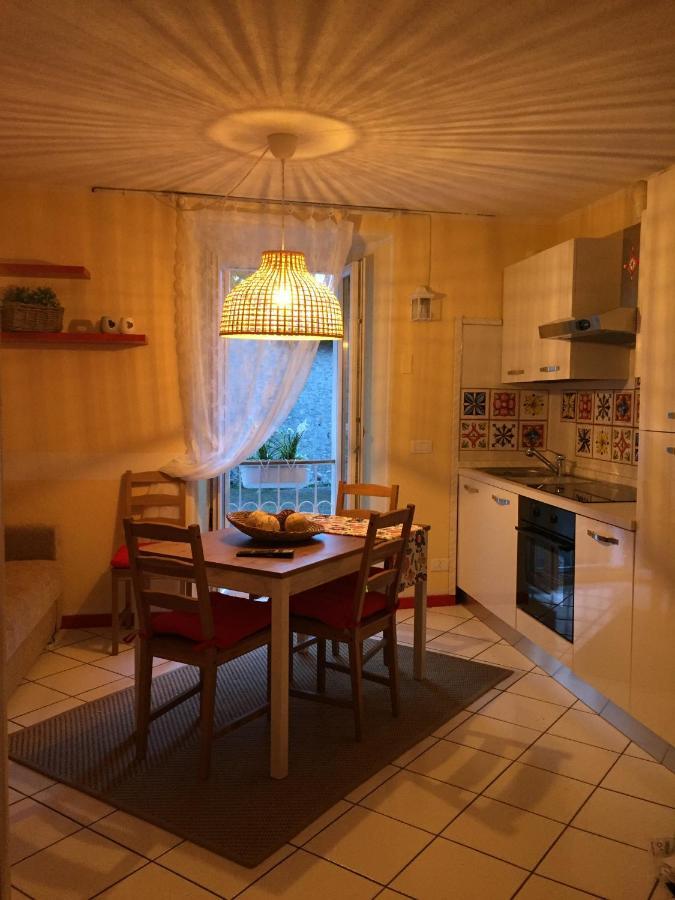 Apartamento Petit Bijou Varenna Exterior foto